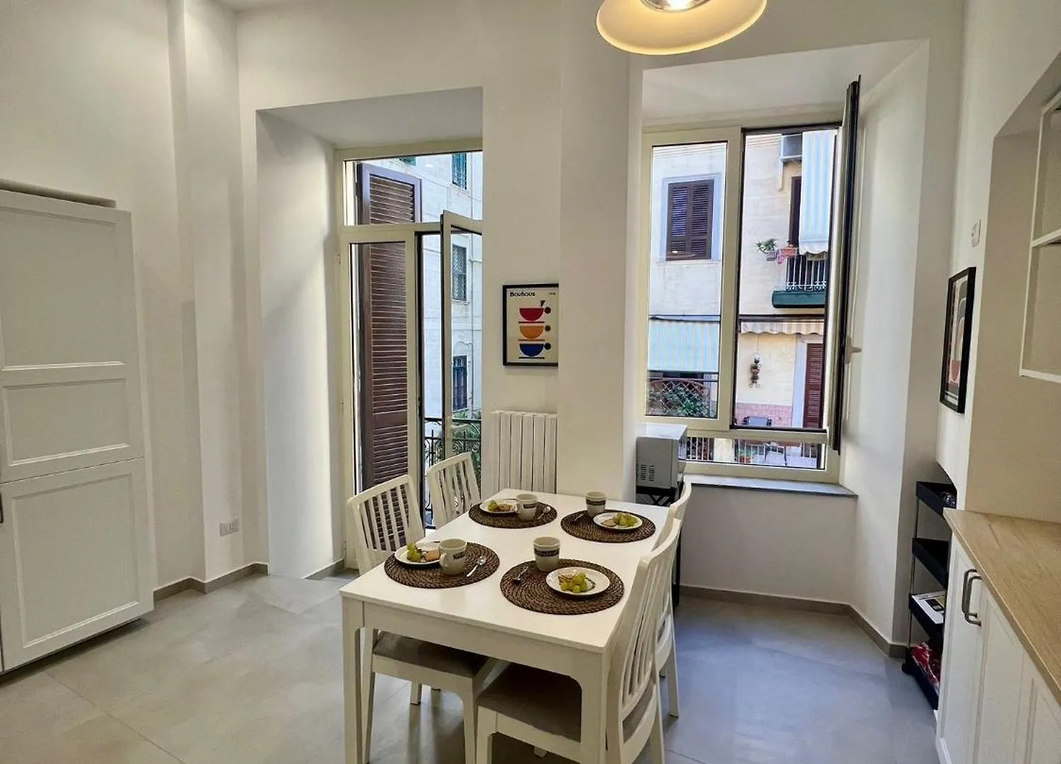 Vomero Hideaway Naples - Family Friendly 0*,